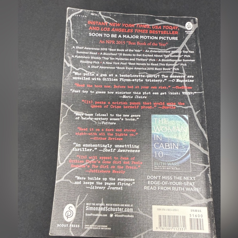 Two-Book Set by Ruth Ware “In A Dark, Dark Wood” and “One By One” - Picture 7 of 7